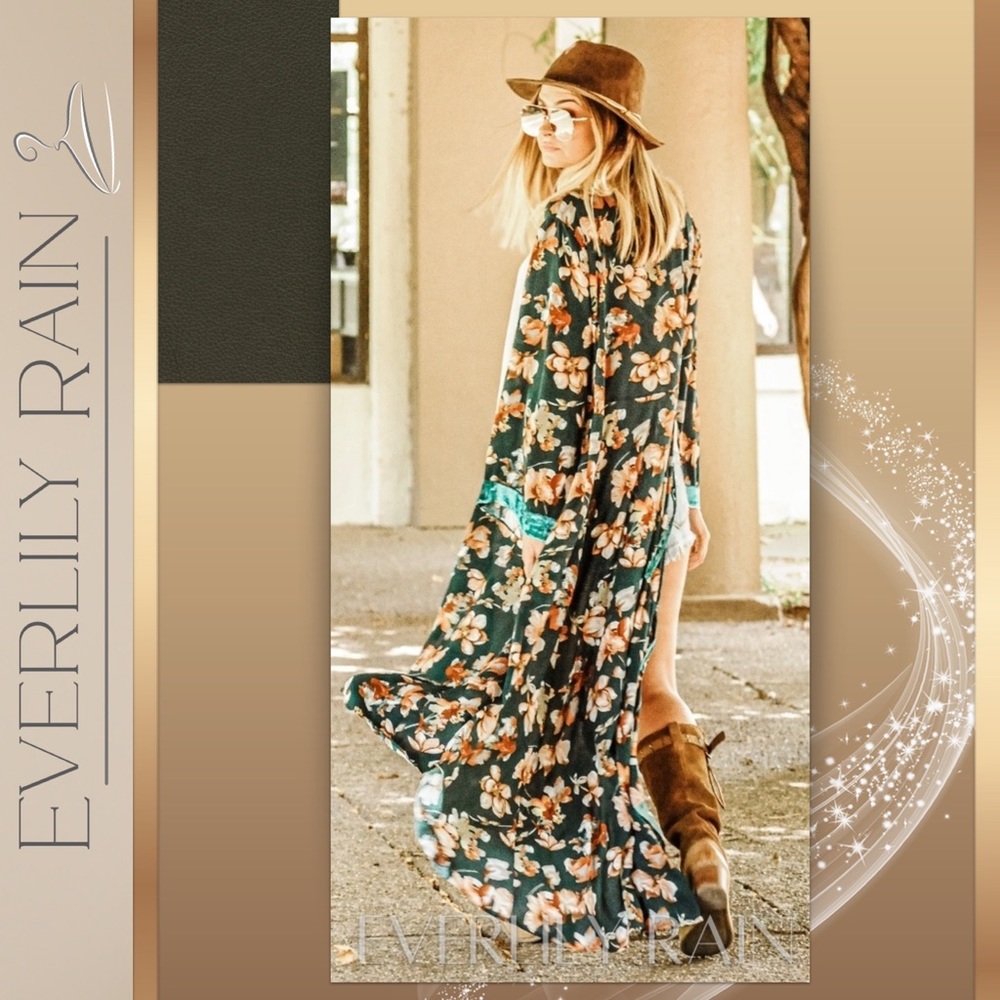 LAST ONE! Gorgeous Velvet Trim Kimono Duster - Picture 10 of 16